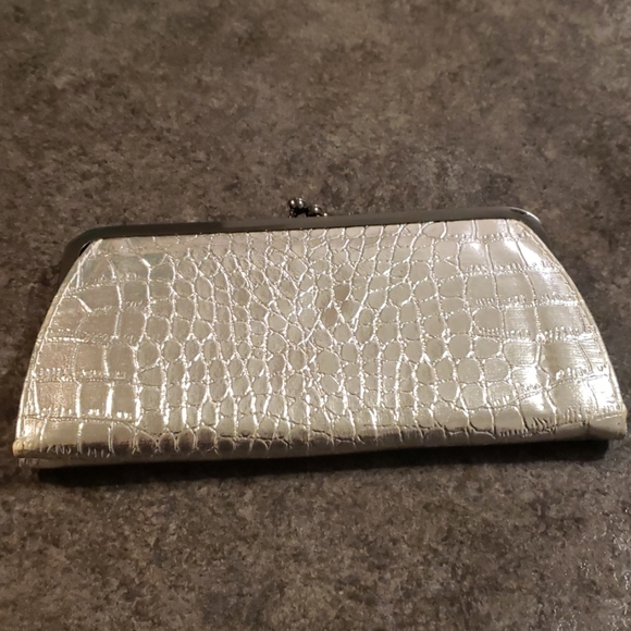 Accessories - NWOT - Silver Wallet